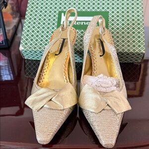 J.Renee Gold Pointed Toe Slingback Pumps with Bow